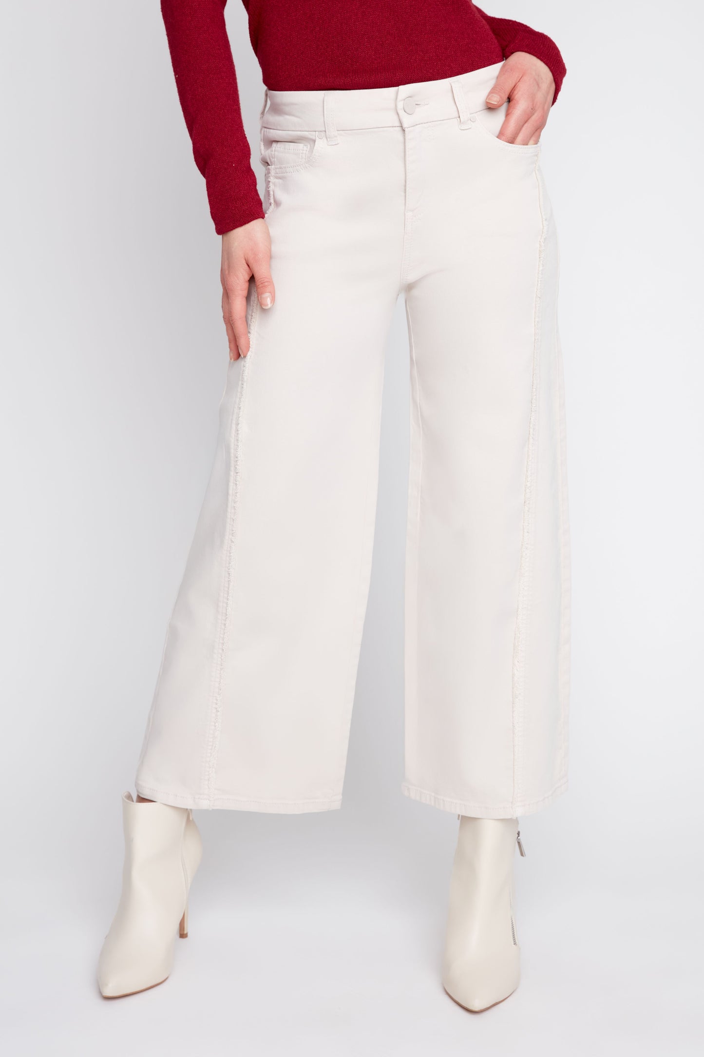 Oyster Wide Leg Cropped Seam Pant
