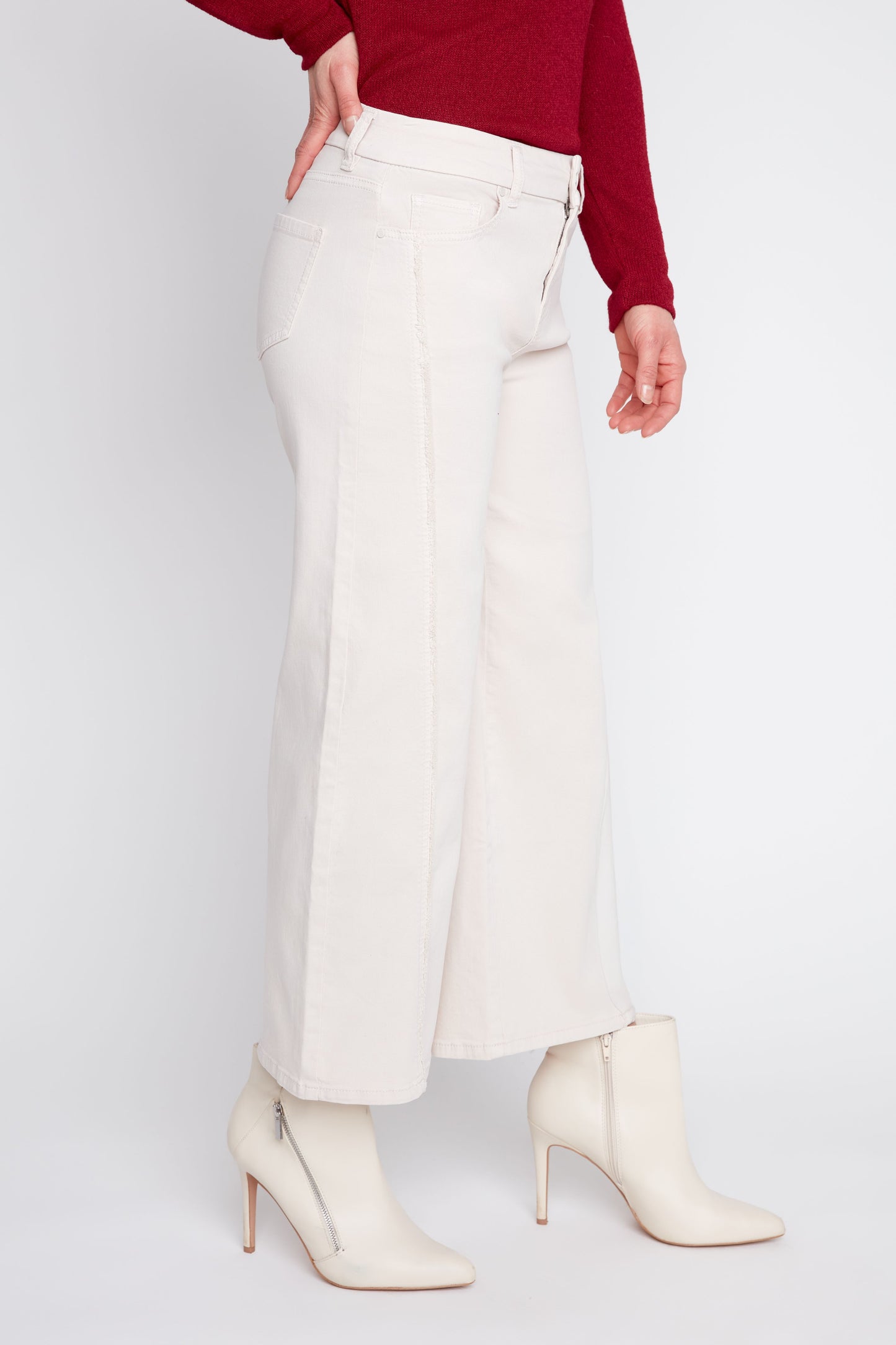 Oyster Wide Leg Cropped Seam Pant