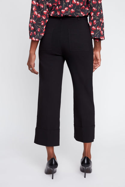 Black Cropped Straight Pant
